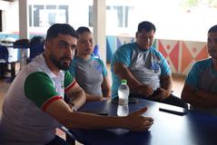 Reunião na Aldeia Manga